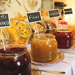 Frühstückspension Podere Belvedere 4*