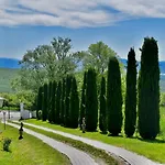 Podere Belvedere 4*